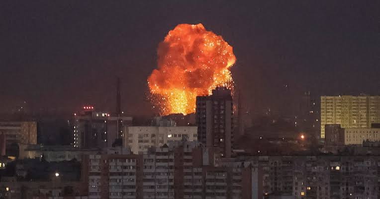 Rusia Serang Ukraina Pakai Rudal Balistik, 51 Orang Tewas